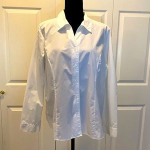 Christopher & Banks white collard shirt in size XL